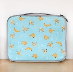 Multi notebook pouch