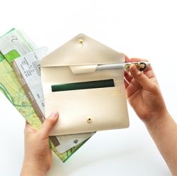 Du-dum Travel Wallet