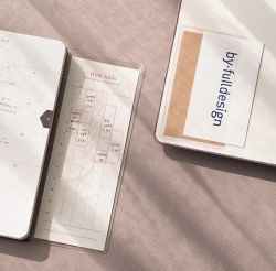 side pocket for note long