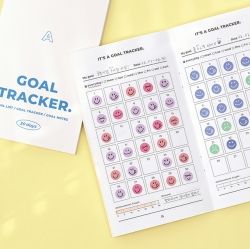 Goal Tracker Book - 30days