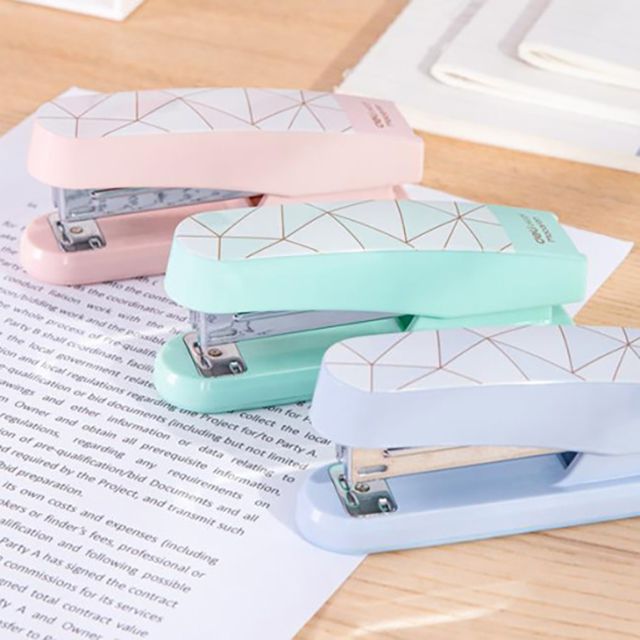 Macaroon Stapler