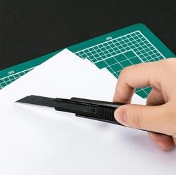 Black Metal 30 Degrees Snap-off Craft knife