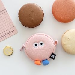 Brunch Brother pompom airpods pouch