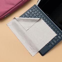 TRAVELUS Laptop Pouch for 11" with Screen Care