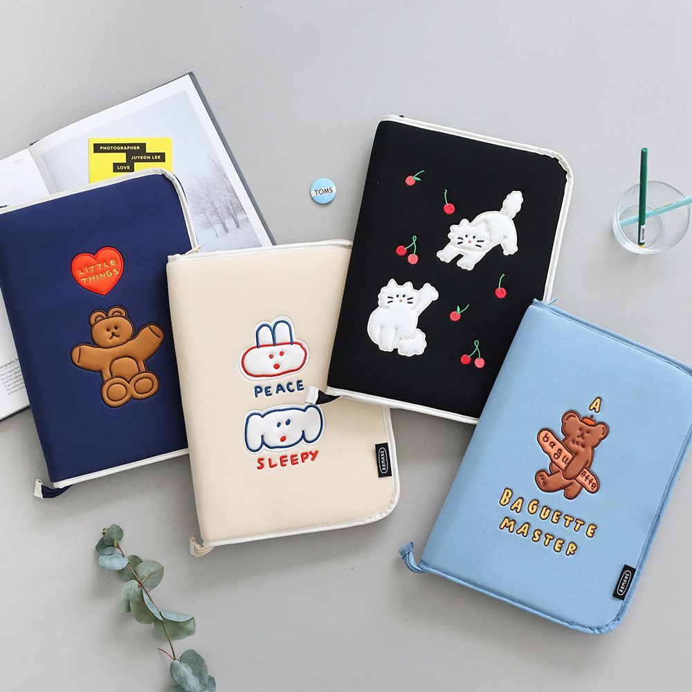 Romane 13type Open Laptop Pouch