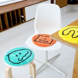 MonagustA Circle Rug