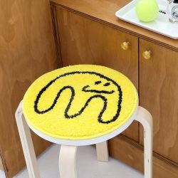 MonagustA Circle Rug