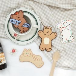 Romane Opener Magnet 