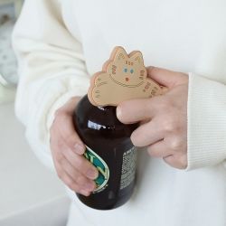 Romane Opener Magnet 