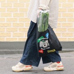 MonagustA Medium Reusable Bag