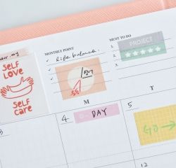 Thumbnail Sticker Folio