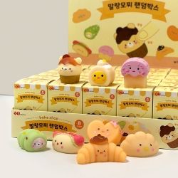 Bake Shop Squish Mochi Random Box, 30pcs