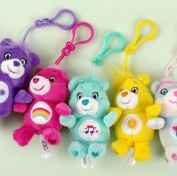 Care Bears 10cm Keyring - Heart Song Bear