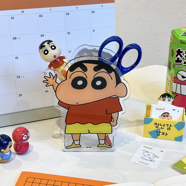 Crayon Shin-Chan Desk Organizer