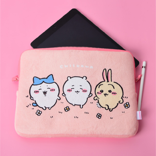 CHIIKAWA Picnic Tablet Pouch