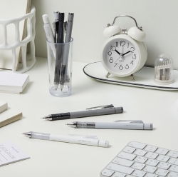 MONOGRAPH Grayscale sharp 0.5mm