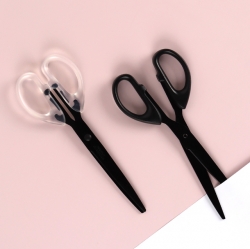 Basic Grip Scissors Simple 18cm, random
