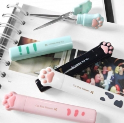 LAZINESSCATMINISCISSORS