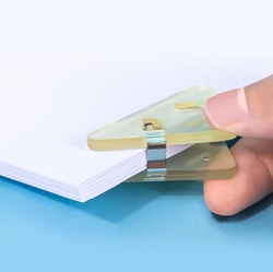 Pastel Triangle Clip (4pcs)