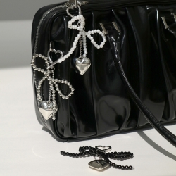 BFANCY Heart Ribbon Keyring