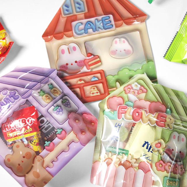 trianglehousezipperbag