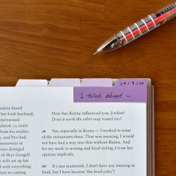 Commentary Flag Sticky Memopad option Book 13-18