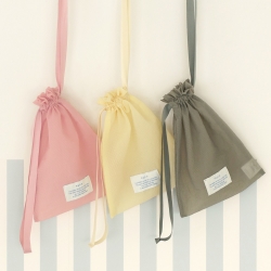 mell.o string pouch