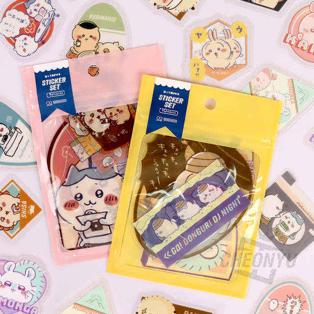 CHIIKAWA Removable Stickers Set