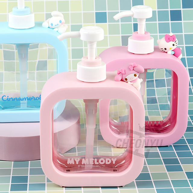 Sanrio Characters Pump Bottle M 500ml