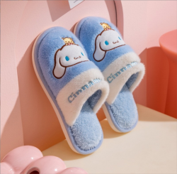 Two Tone Winter Slippers - Cinnamoroll Junior 200mm