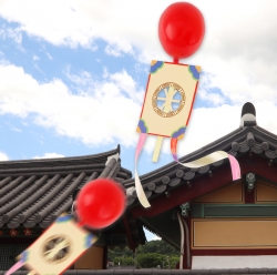 Kite making balloon shield kite, Sets of 10pcs