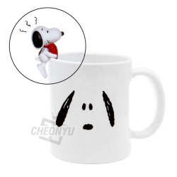 PEANUTS Random Cup Figure, Set of 16pcs