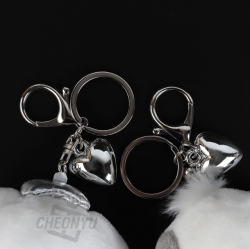 Sanrio Silver Heart Keychain 8cm 
