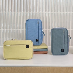 multi pouch for stationery