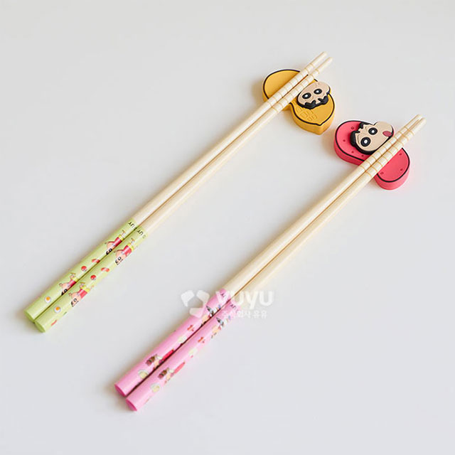 Crayon Shin-chan Chopsticks & Spoon Rest 2-Piece Set