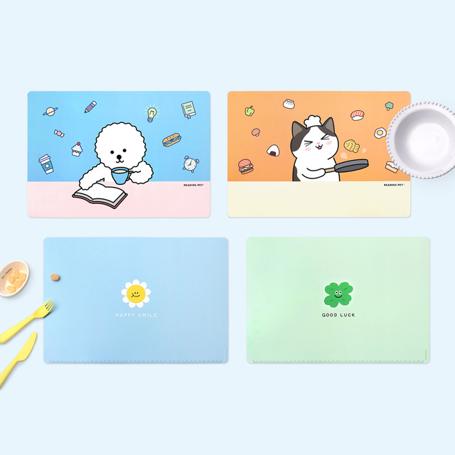Reading Pet Smile Table Mat