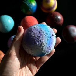 Random Planet Excavation Necklace Kit