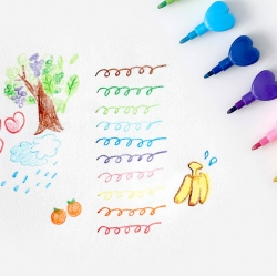 Heart Locket 10 Colored Pencils