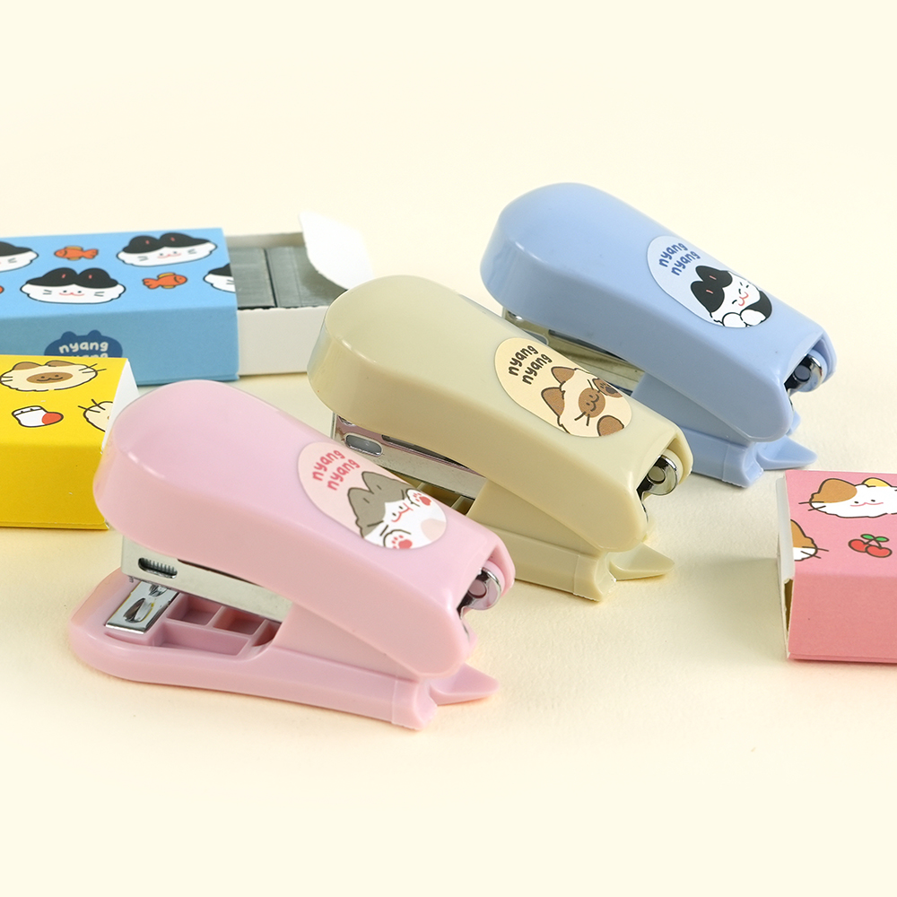 NYANG NYANG Mini Stapler  (1pcs) Random 