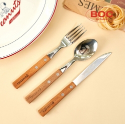 Snoopy Wood Handle Cutlery Set of 3 (Cutlery + Fork + Knife)