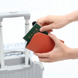 Magnet Passport cover