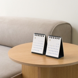 desk calendar tiny 2ea 2026