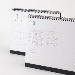 golden holiday desk calendar XL 2026