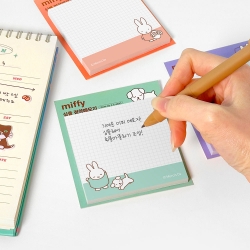 Miffy Simple Sticky Notes, Random
