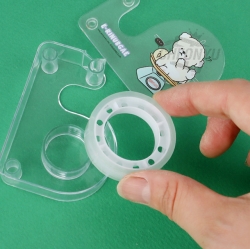 E-rinubgae Tape Dispencer, Random