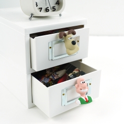 Wallace & Gromit Random Magnet ,Sets of 30pcs