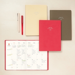 MONTHLY PLANNER 2026 A5