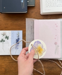 Flower Road Diary 100-Day Flower Language Diary Gift Set