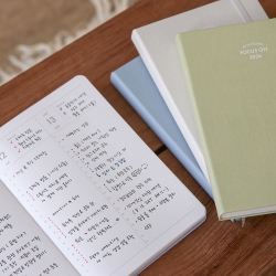 2026 Focus On Weekly Planner Date type