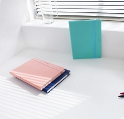 My Day Hard Cover Bendable Strap Fever Diary Hardened Note A5